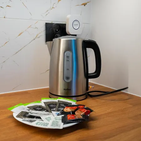 Downtown - Workspace, Park & Metro Nearby - Rentujemy Appartement