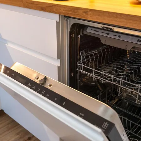 Apartment Downtown - Workspace, Park & Metro Nearby - Rentujemy