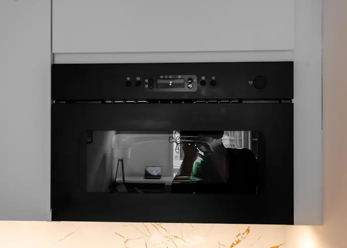 Downtown - Workspace, Park & Metro Nearby - Rentujemy *